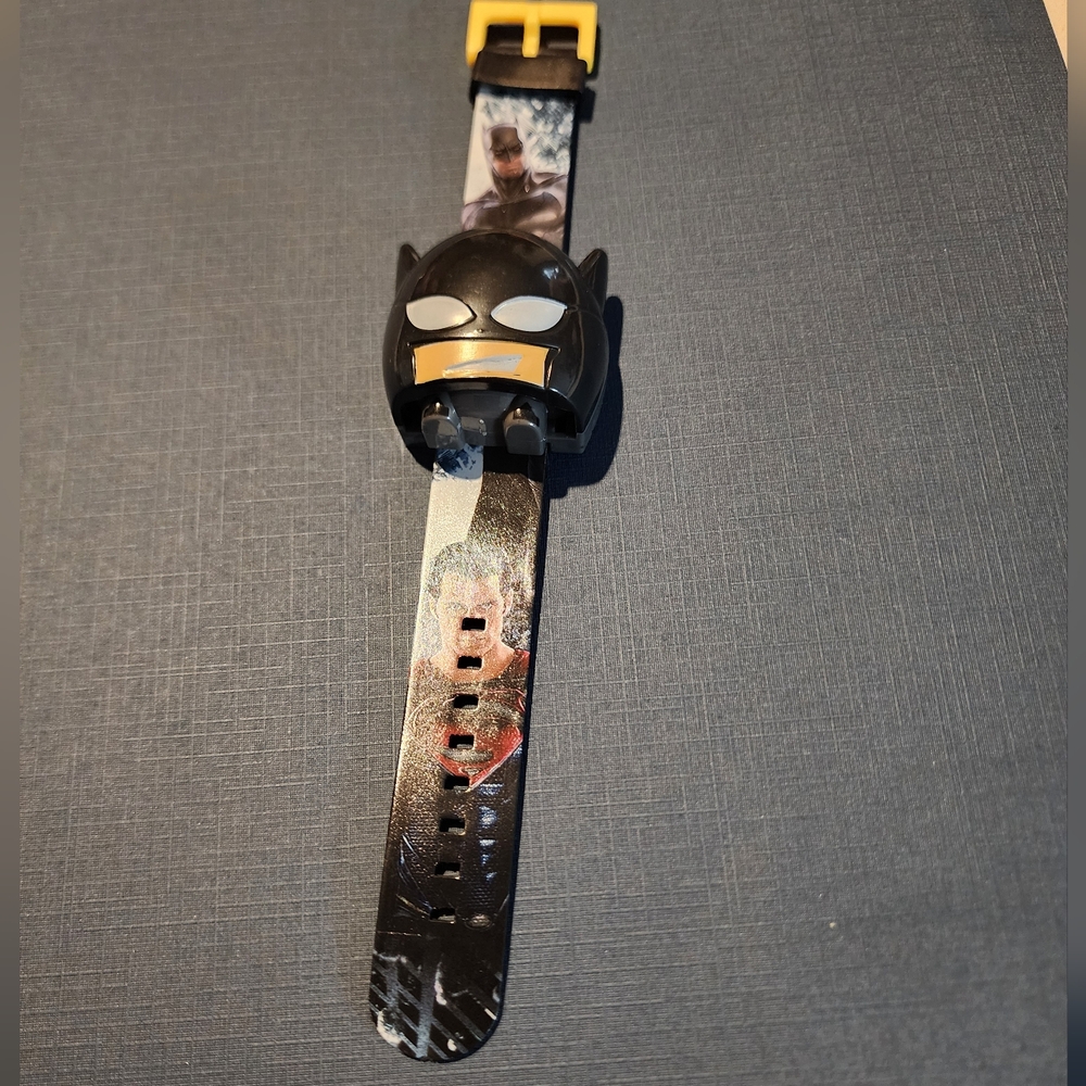 Xmen DC Comics Avengers Assemble Bat Man Kids’ Watch